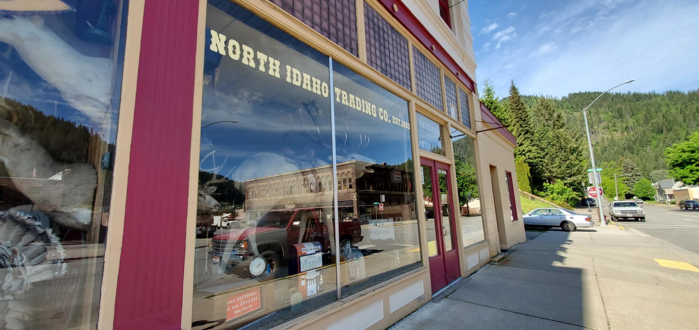 North Idaho Trading Company storefront on Bank Street in Wallace with its name across the windows
