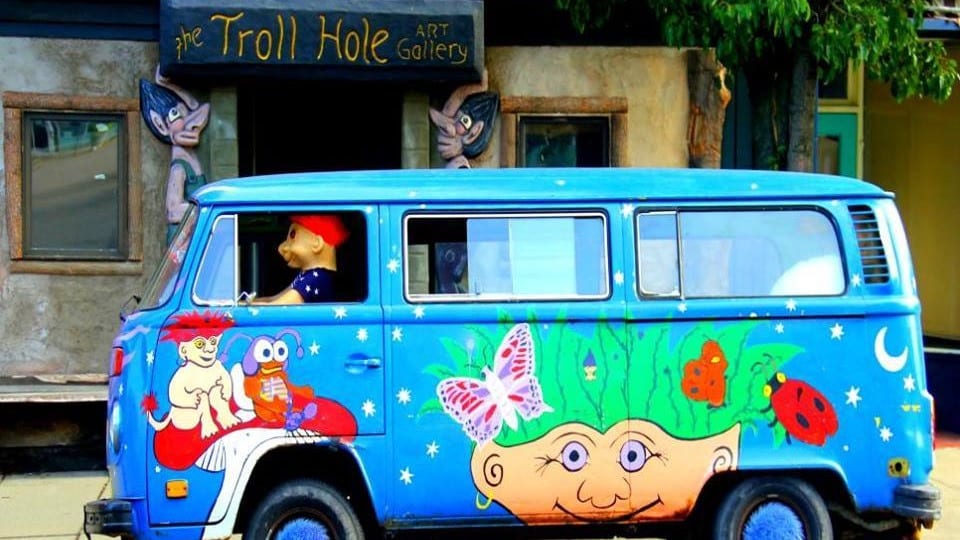 Entrance to The Troll Hole Museum & Gift Shop in Alliance, Ohio